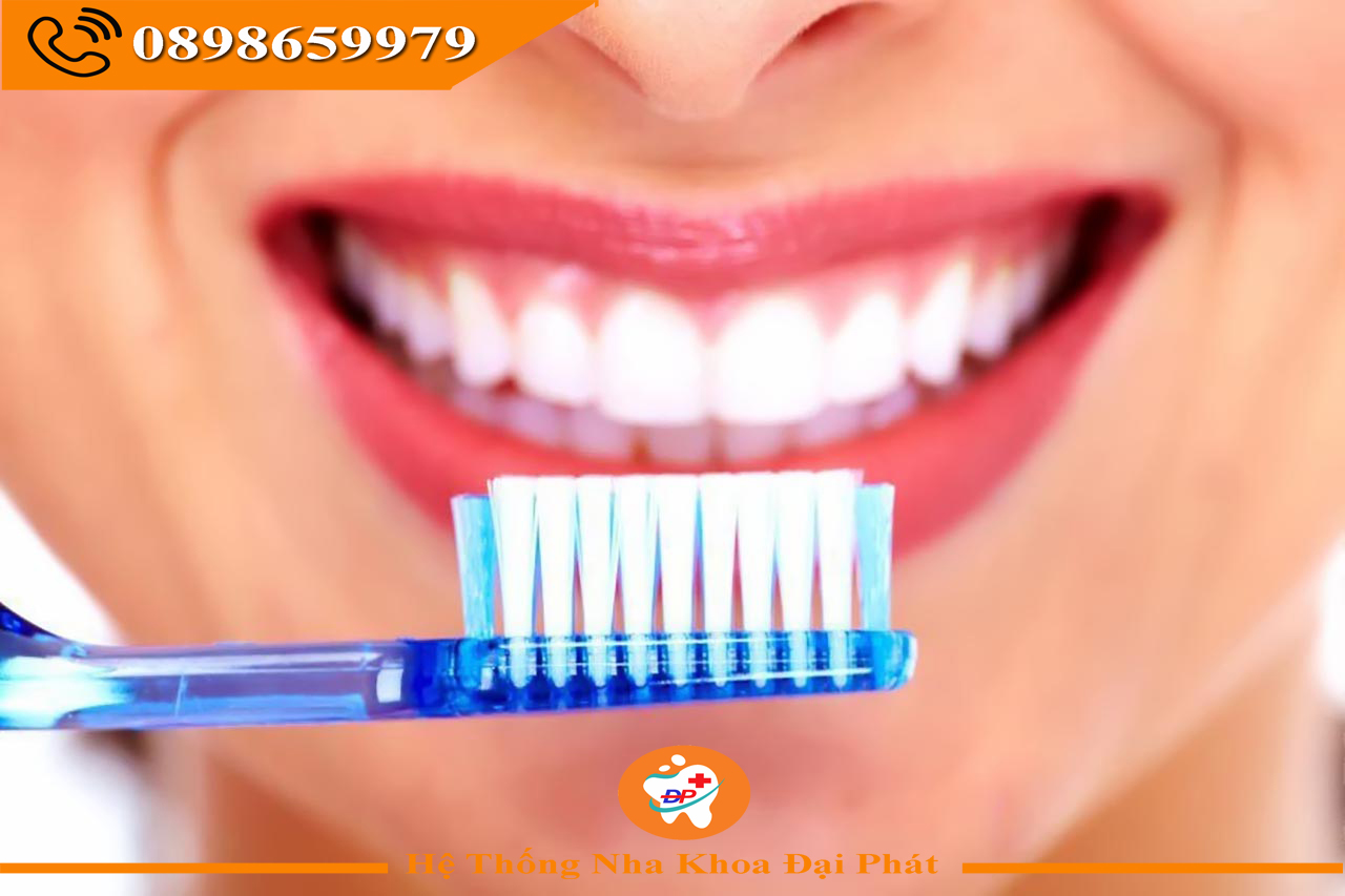 BẬT MÍ CÁCH GIÚP RĂNG CHẮC KHOẺ VÀ TRẮNG SÁNG