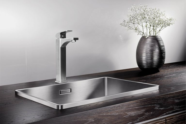 Vòi lavabo nóng lạnh Veurro VR-01