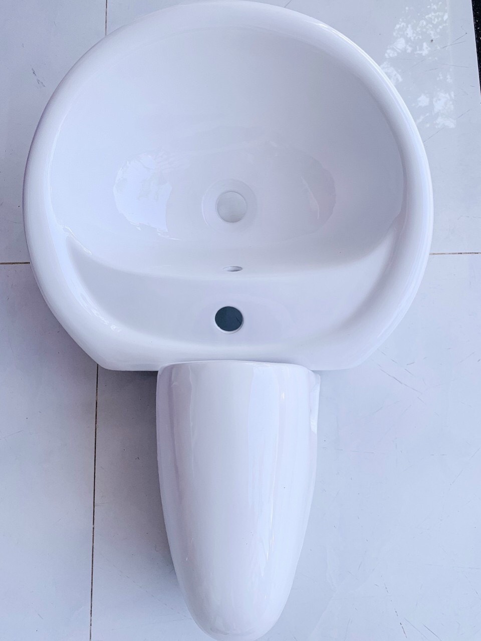 LAVABO ĐỂ BÀN CAO CẤP VRLB 2033