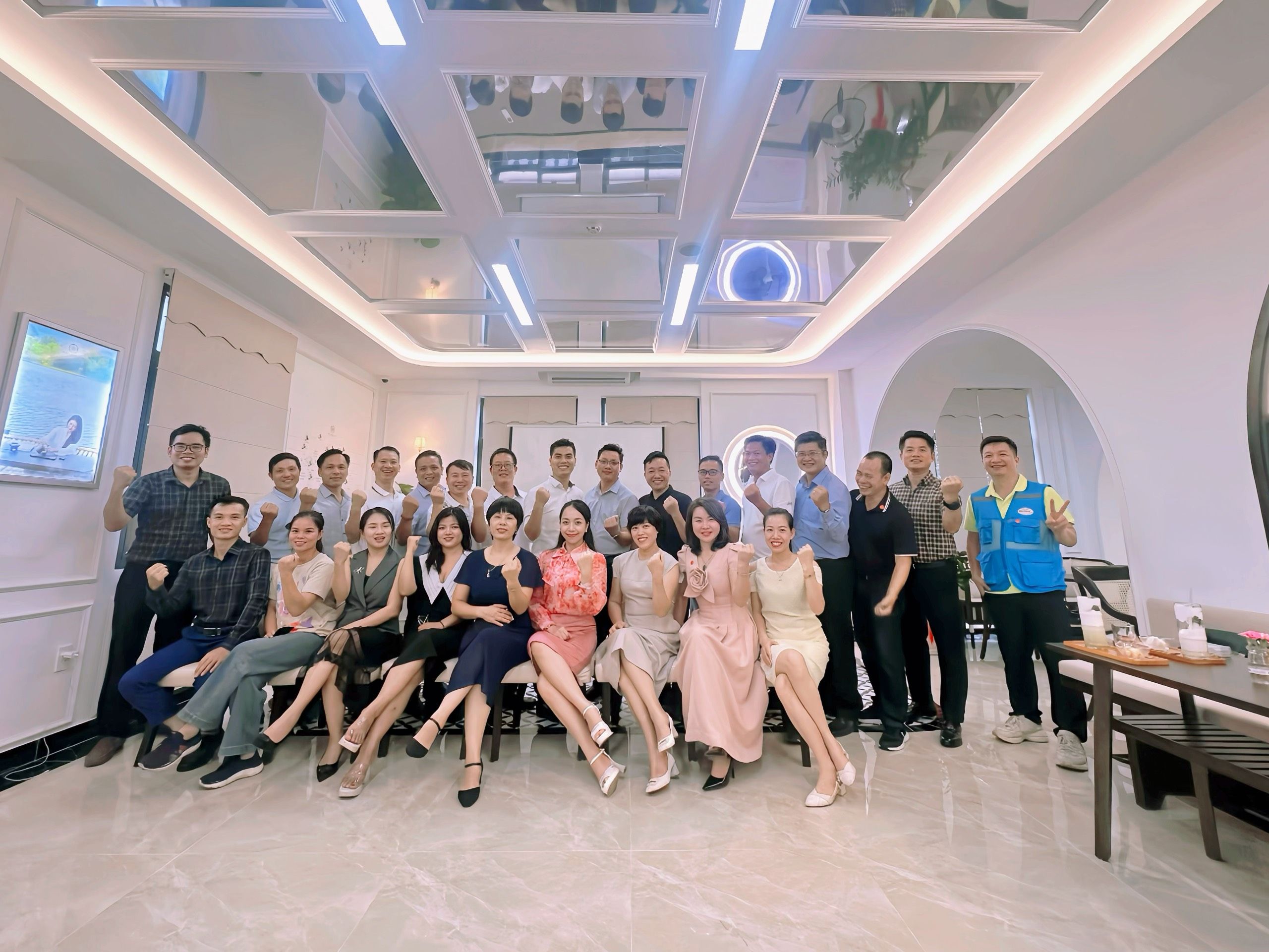 Họp triển khai Team KCN Miền Đông Bắc Bộ