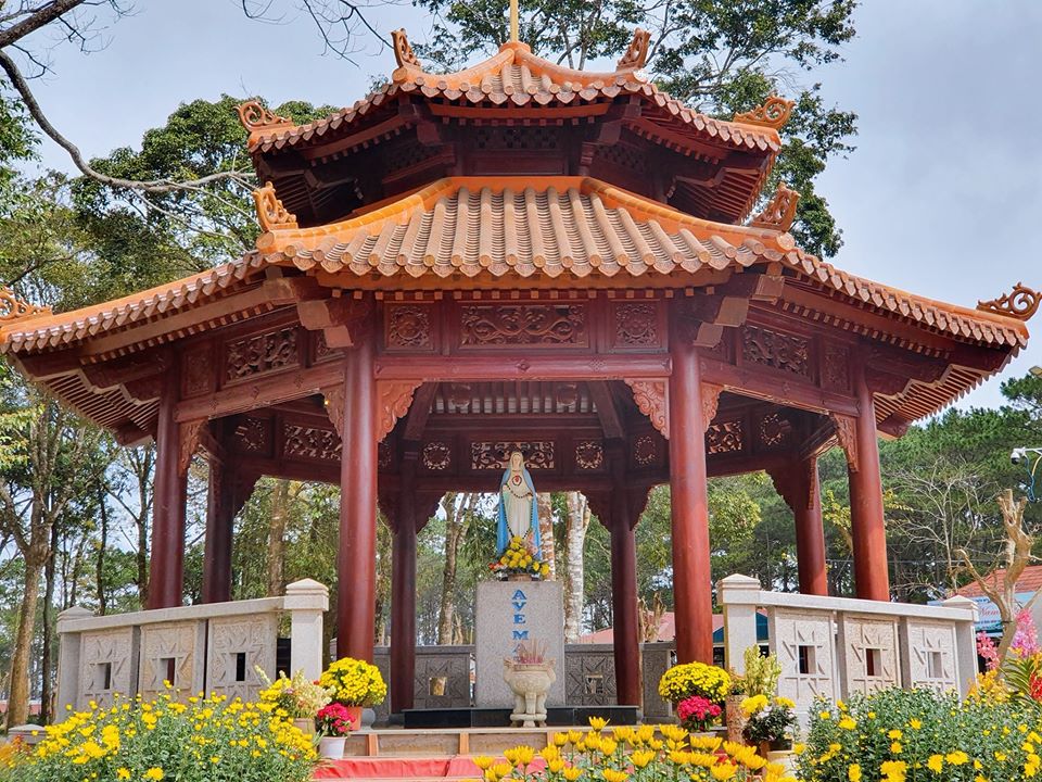 TOUR HÀNH HƯƠNG ĐỨC MẸ MĂNG ĐEN