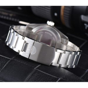 Thiết kế kinh điển của rolex đồng hồ nam Parnis PA6050-2