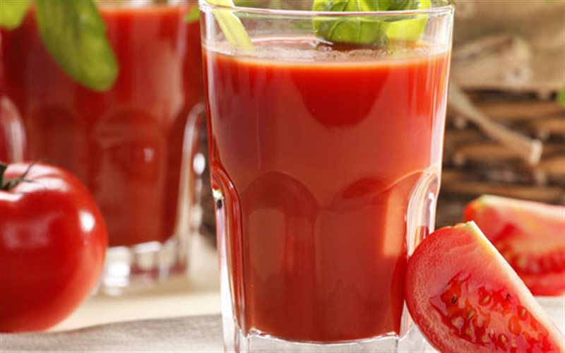Uống nước ép cà chua có thể giảm nguy cơ mắc bệnh tim
