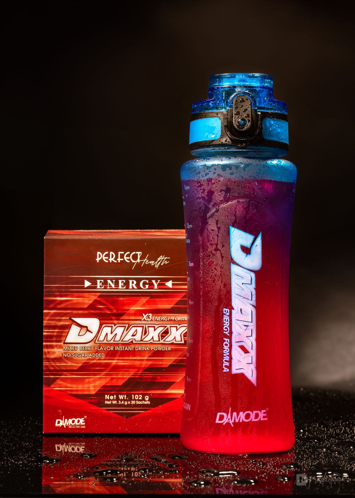 "Giang cư mận" háo hức với thức uống năng lượng không đường mới từ Thái Lan mang tên Dmaxx