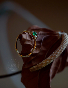 Nhẫn Ngọc Jadeite - đính kim cương mois - Vàng 10k - 14k - 18k