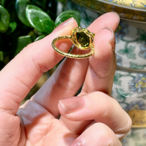 Nhẫn Băng Ngọc Phỉ Thúy Jadeite - Vàng 14k - Khóa Trường Mệnh