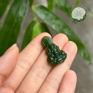 Mặt Phật Bà Quan Âm - Ngọc Bích Nephrite Jade