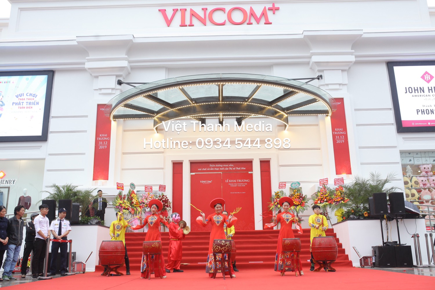 Chúc mừng Khai trương Vincom+ Thái Hòa Nghệ An - ĐV tổ chức Sk Việt Thanh Media 0934 544 898