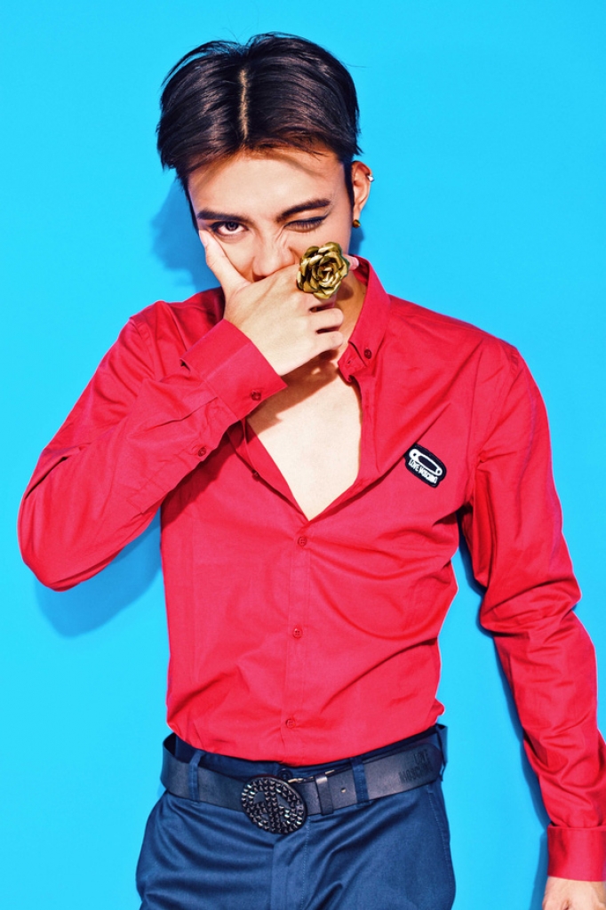 MLee sexy, nữ tính bên cạnh Soobin Hoàng Sơn trong MV mới