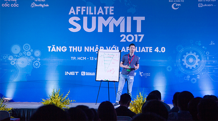 CEO NGUYỄN BÁ HƯỞNG CÙNG BÀI DIỄN THUYẾT TRÀN ĐẦY CẢM HỨNG TẠI AFFILIATE SUMMIT 2017