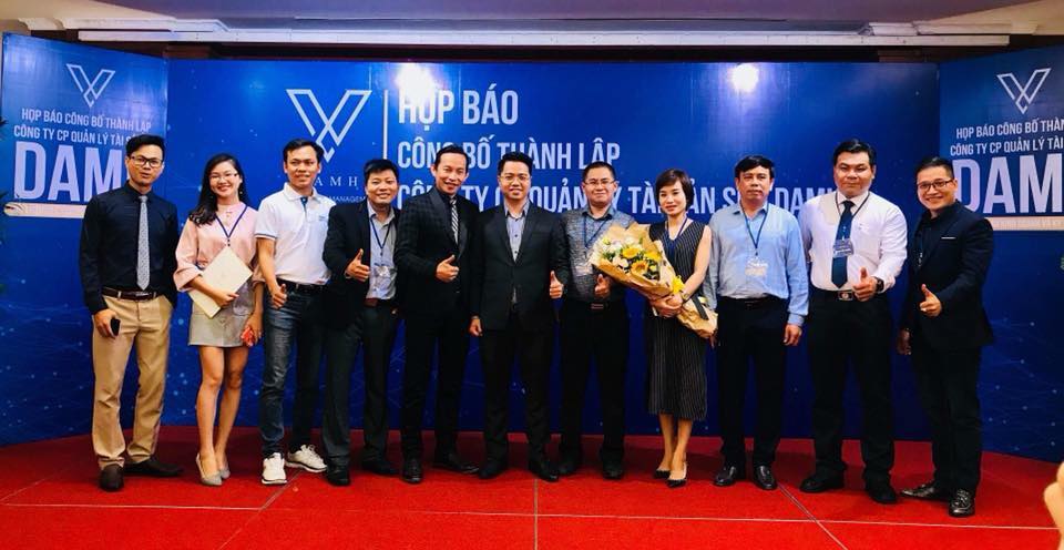 Họp báo Công bố thành lập DAMH & Blockreal.
